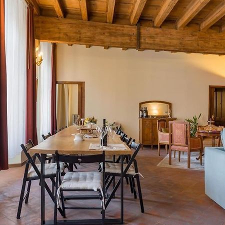 Magnificent 1800 In The Heart Of Verona Exterior photo