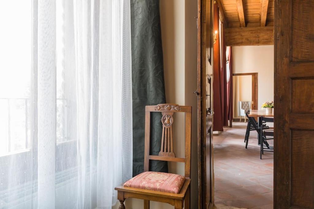 Magnificent 1800 In The Heart Of Verona Exterior photo