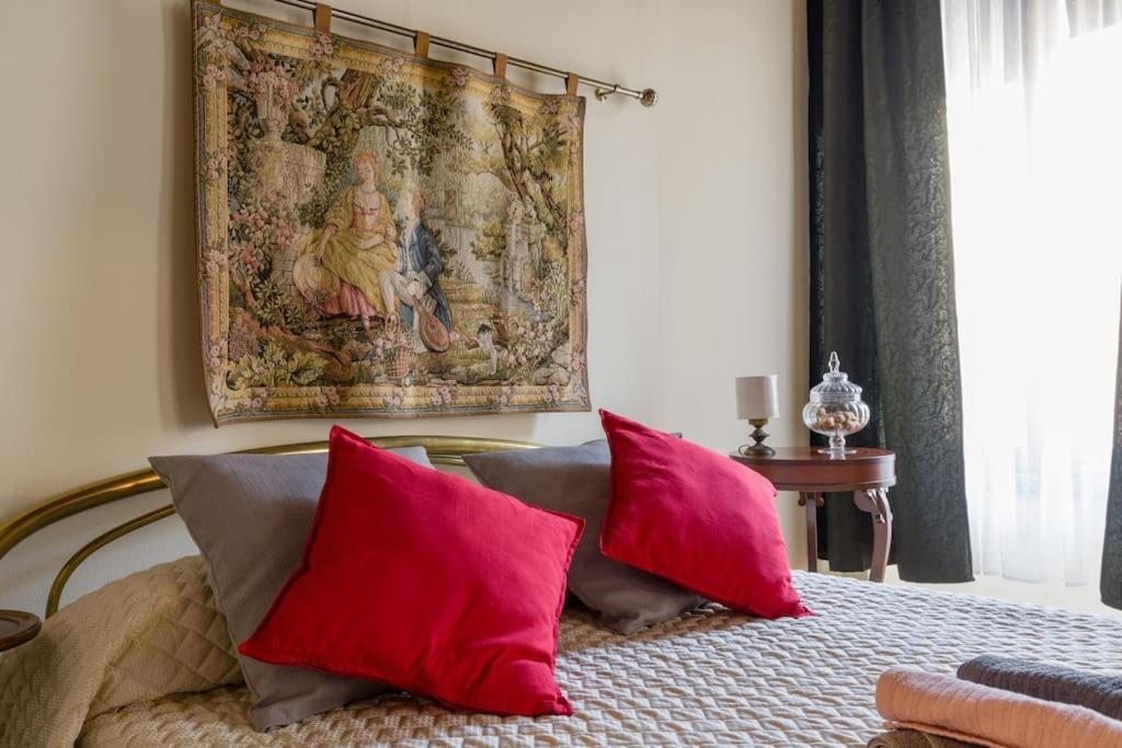 Magnificent 1800 In The Heart Of Verona Exterior photo